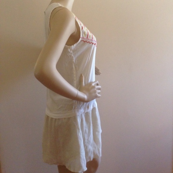 Summer time tunic or cover up - Picture 3 of 5